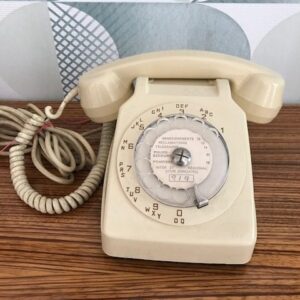 Teléfono vintage 01