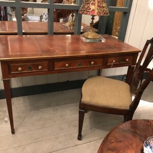 Mesa escritorio 06  (123/64/75)