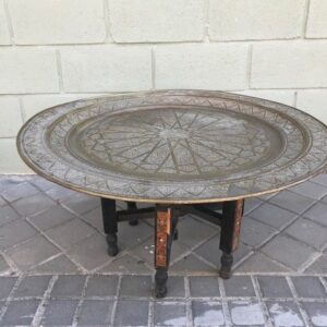 Mesa auxiliar arabe 10