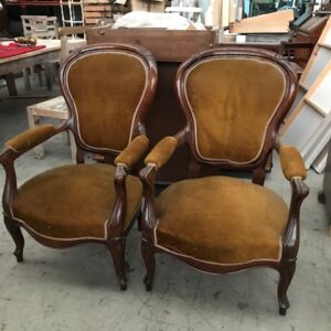 Butaca antigua 35  ( pareja )