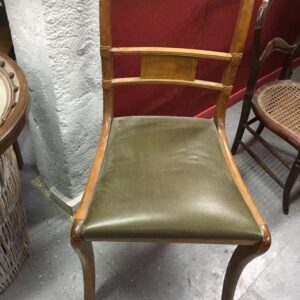 Silla antigua 06 (pareja).