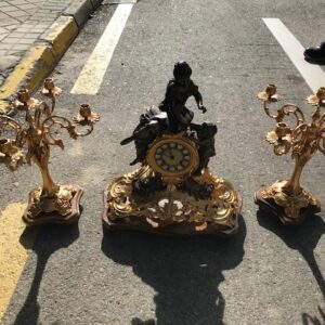 Reloj sobremesa antiguo 01 (con guarnición)