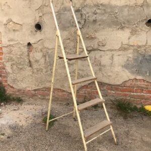 Escalera rústica 05