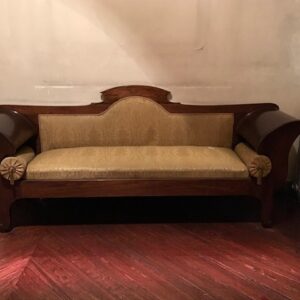 Sofa antiguo 19