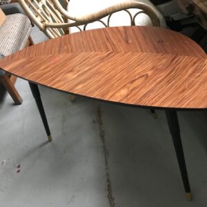 Mesa auxiliar vintage 20