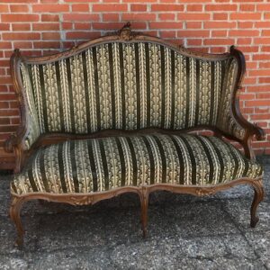 Sofa antiguo 24