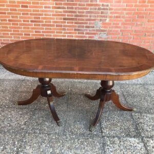 Mesa comedor clasica 09  ( 168/105/76 + 49)