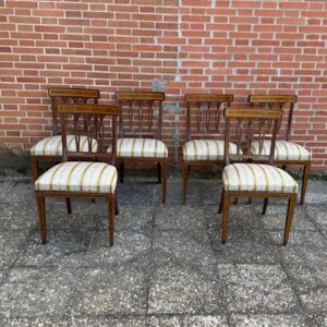 Silla comedor clásica 13 (6 Ud+2)