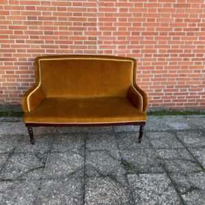 Sofá antiguo 38