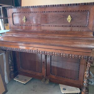 Piano antiguo 01