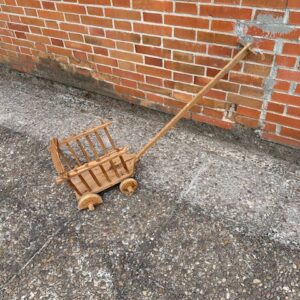 Carretilla juguete 02