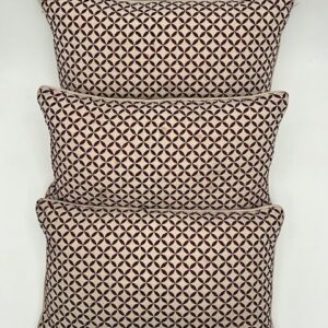 Cojin clásico burdeos 01