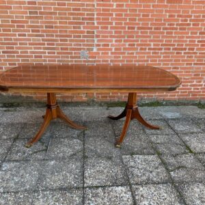 Mesa comedor antigua 24