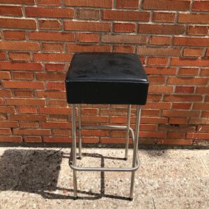 Banqueta alta bar 10